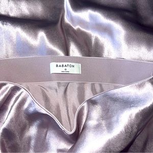 Aritzia Babaton midi skirt size 0